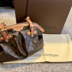 LV MONOGRAM MEDIUM SHOULDER BAG